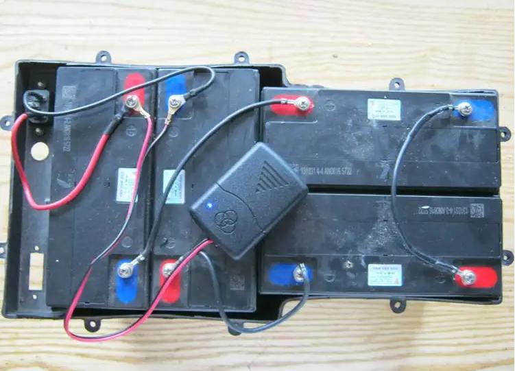 蓄电池保养的正确方法,蓄电池维护与保养注意事项