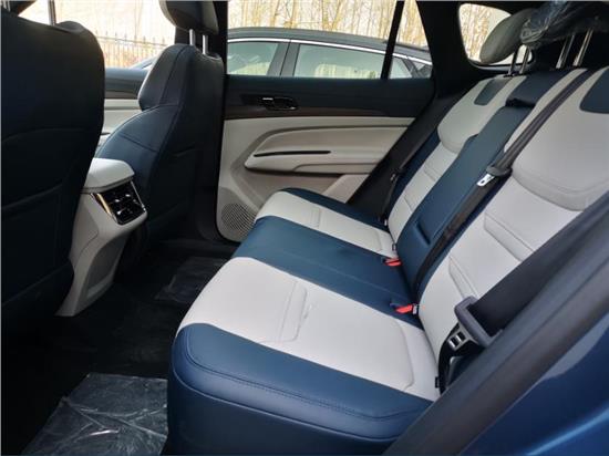 领睿新车,领睿试驾