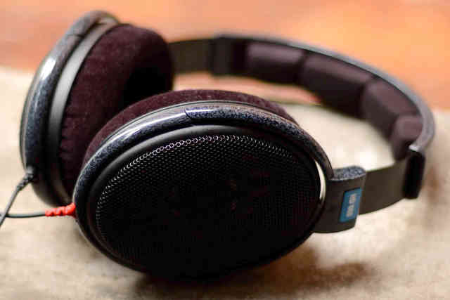 信仰靠边小编告诉你啥样的耳机堪称经典