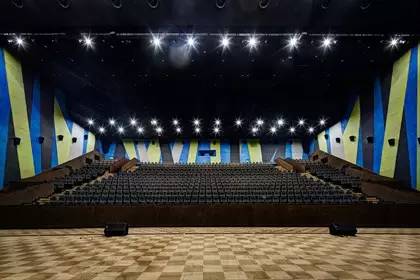 ume鍗庢槦鍥介檯褰卞煄,鍗庢槦ume鎺掔墖