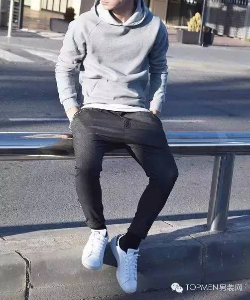 运动休闲鞋推荐高颜值百搭,休闲运动鞋推荐高颜值百搭