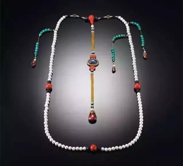 慈禧带什么珠子最值钱,慈禧的帝王绿佛珠