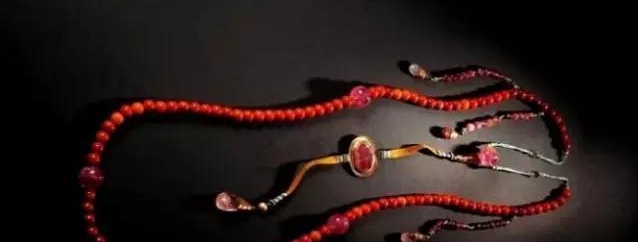 慈禧带什么珠子最值钱,慈禧的帝王绿佛珠