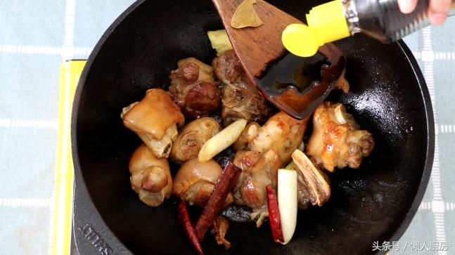 猪蹄如何做得软烂好吃简单,猪蹄怎么做软烂入味又有嚼劲