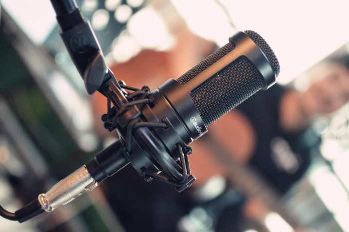 万元吉他千元吉他百元吉他区别,新手学吉他如何挑选吉他购买吉他