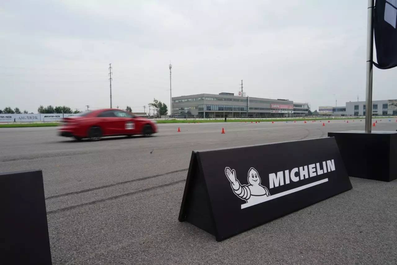 怎么学赛车驾照,获得赛车驾照有什么优势