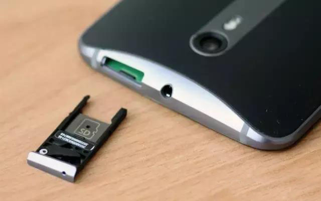 手机不能安装内存卡疑云？这才是真套路！