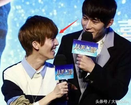 李枫曝郭敬明料扒出朱梓骁和陈学冬，网友：王思聪坐实预言家身份