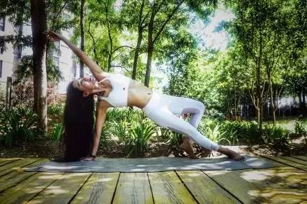 从零开始瑜伽教培怎么收费,练习瑜伽学费多少钱一个月