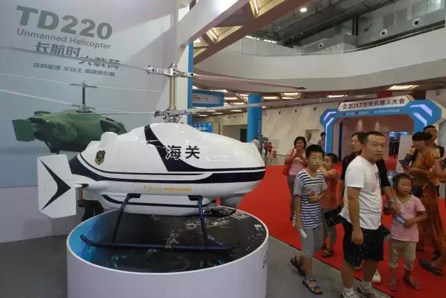 能画画的智能机器人,会钓鱼的机器人