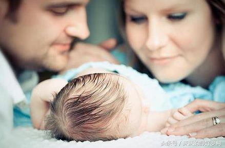 怀孕初期为啥有种要来例假的感觉,明明怀孕了还来大姨妈怎么回事