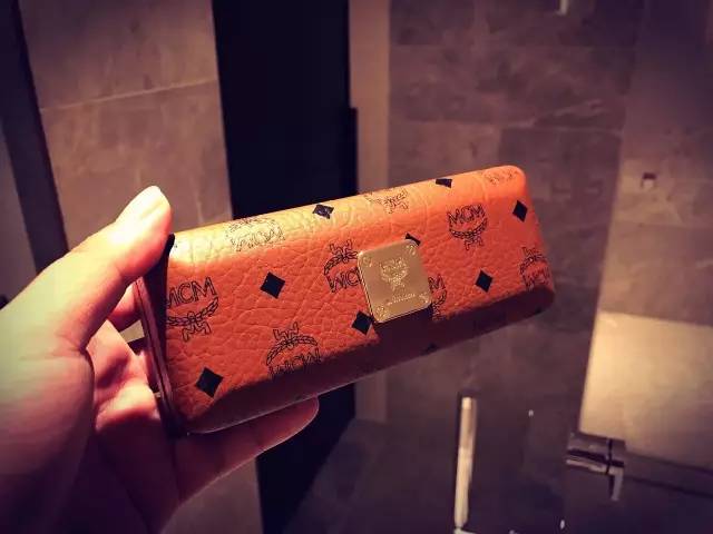 井柏然同款眼镜框,一日一物合集