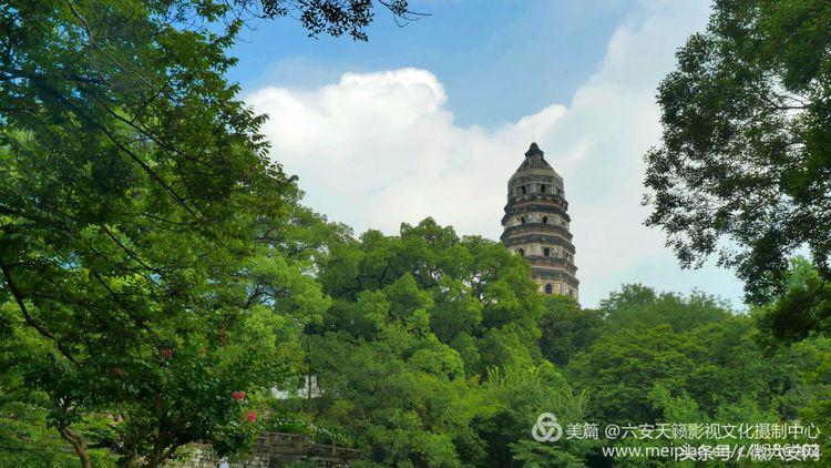 苏州虎丘婚纱高端定制,苏州虎丘婚纱加工厂都在哪里啊