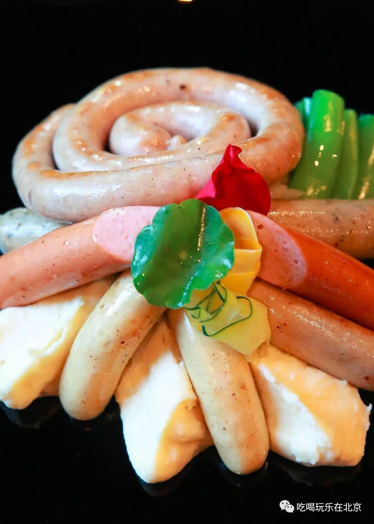 三里屯的这家店，让我甘心被“无人头”戏弄