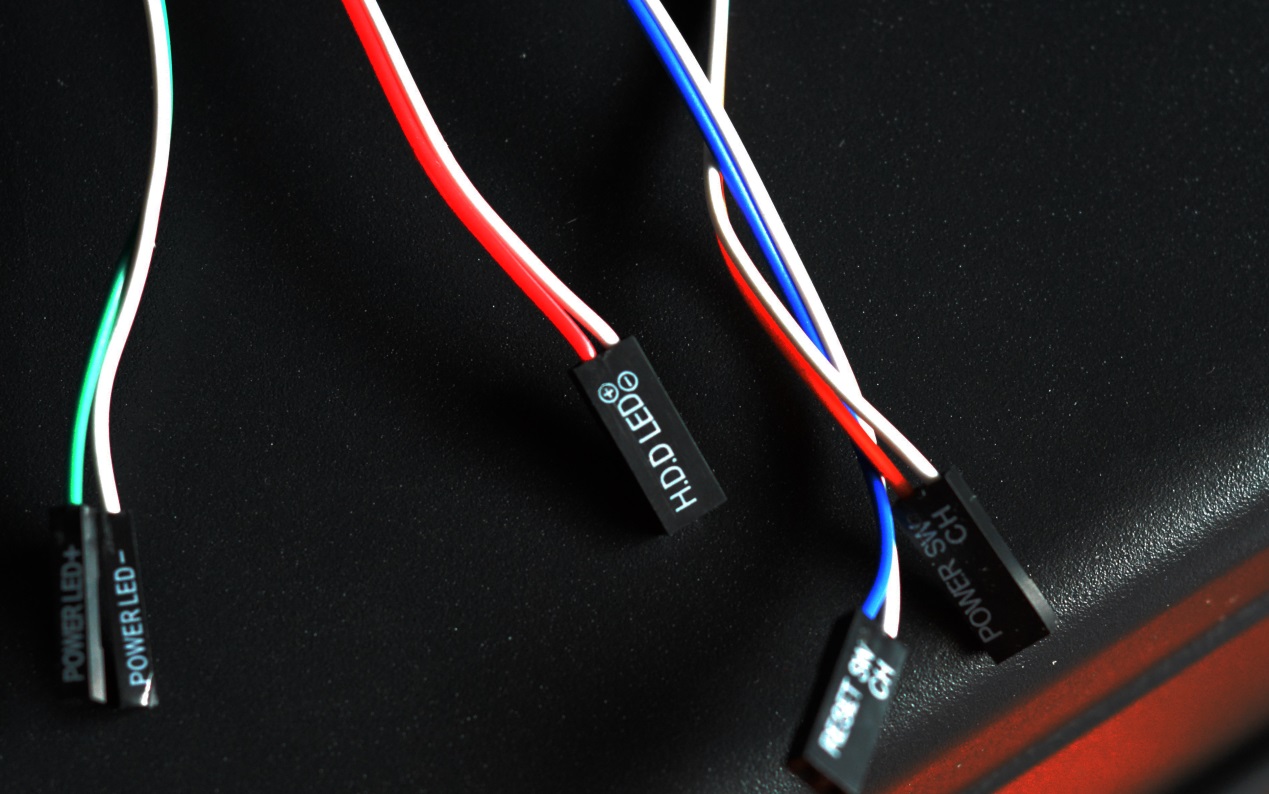 炫酷电竞游戏机箱哪家强,炫酷电竞游戏电脑机箱推荐