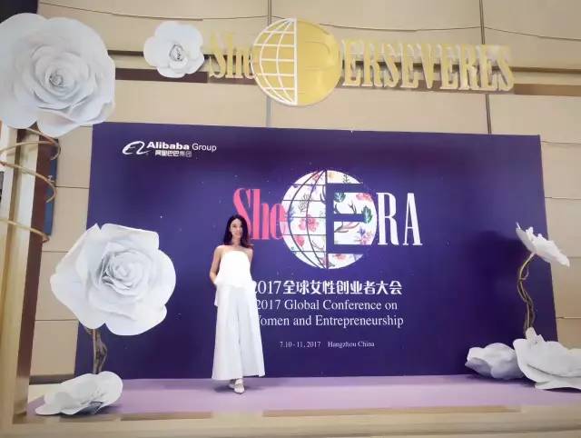 这家三位女掌门人的花店，席卷了成都时尚圈和文艺圈