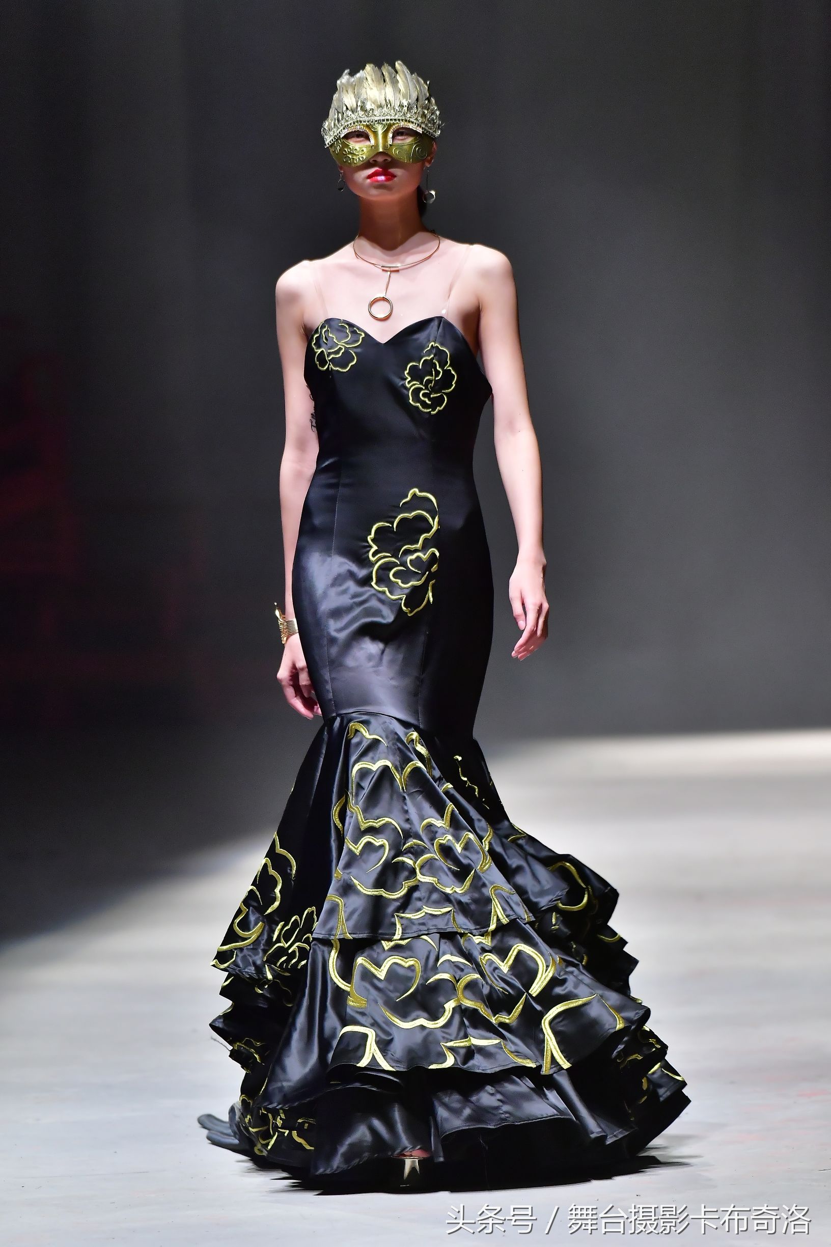 pinli品立男装换季,品立pinli男装皮衣