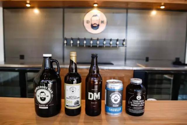 罐装啤酒用哪种容器装,精酿啤酒装瓶有什么要求