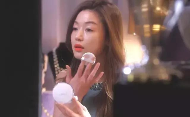 适合干皮用的持久不卡粉气垫测评,makeupmiracle气垫测评