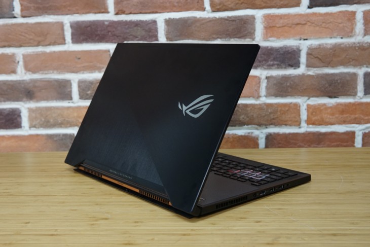 开启轻薄游戏本新时代ROG冰刃GX501VI评测