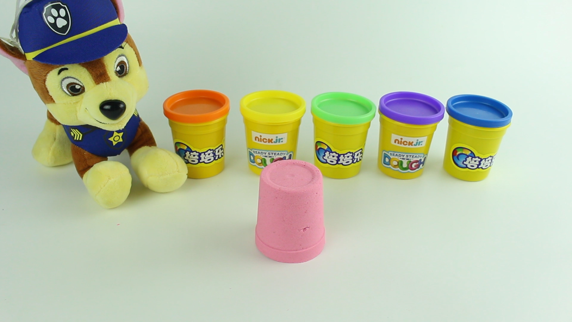 汪汪队立大功小砾被困在太空上,汪汪队立大功太空队的图片