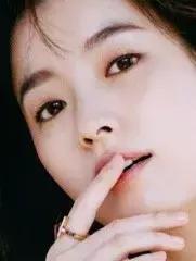 水光妆vs哑光妆,日系护肤pk韩系护肤