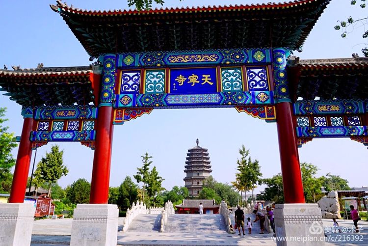 一花一叶总关情，一辆单车游古城，美哉正定！