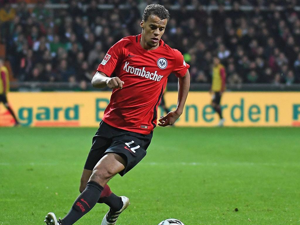 首发仅有半个德国人，法兰克福组多国部队，小俱乐部的生存之道？