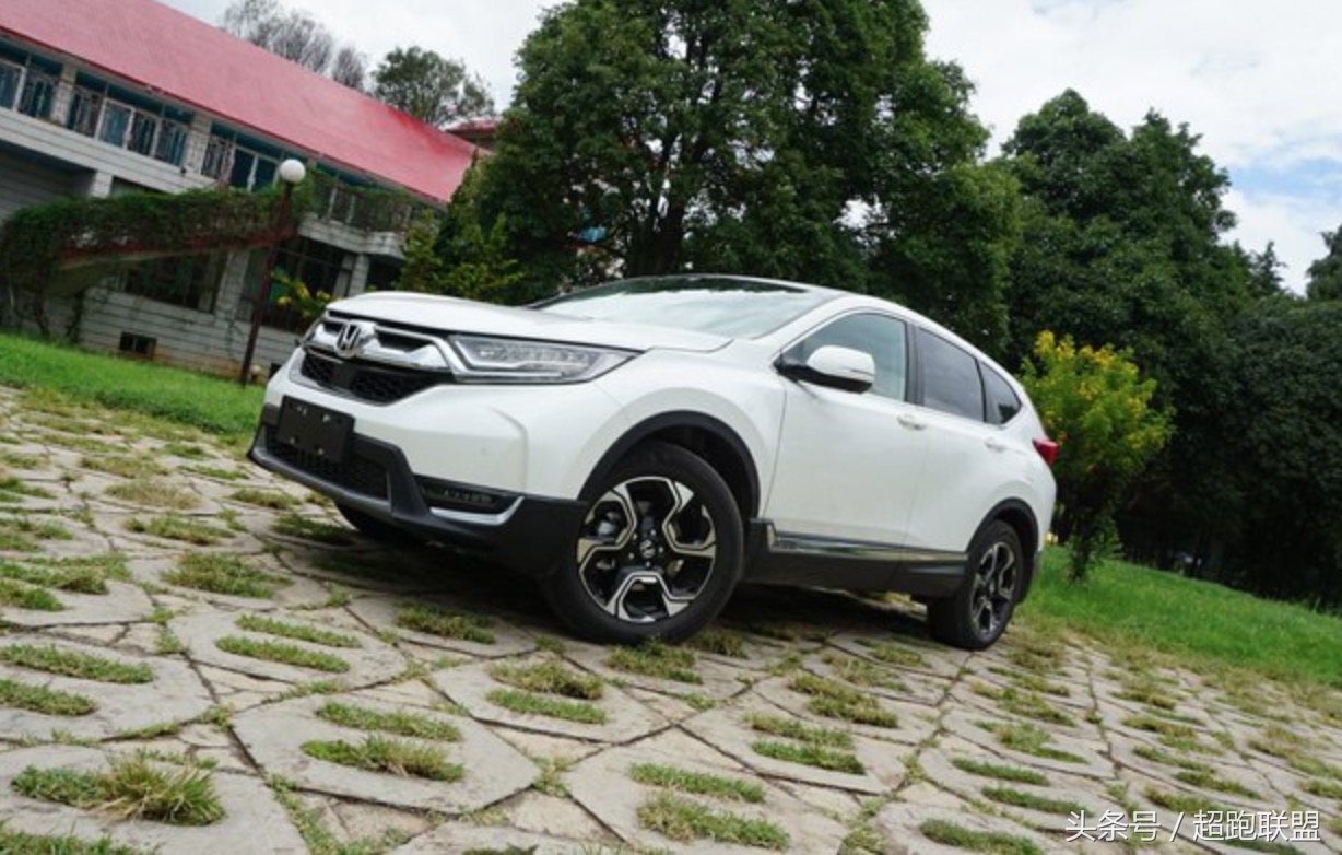 全新本田cr-v舒适版,本田cr-v风尚版对比舒适版