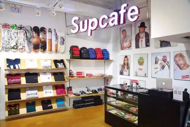 七夕福利|你穿这么潮,就来Supreme逛逛吧