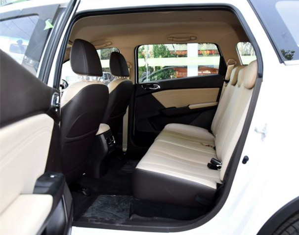 宝骏310w新款适合自驾游吗,宝骏310w游记