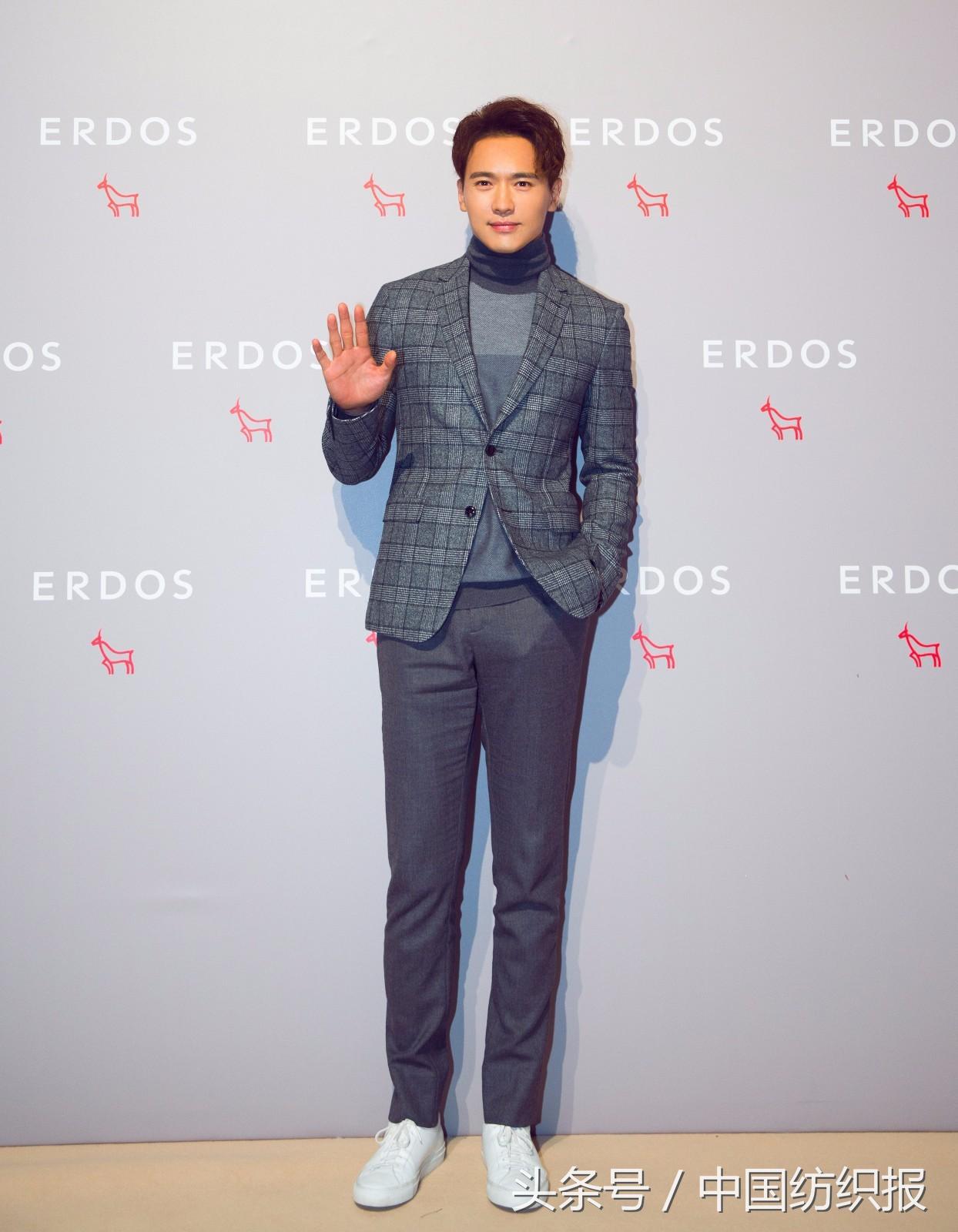 昨晚ERDOS“逐光”大秀，为何有种令人失眠的震撼？