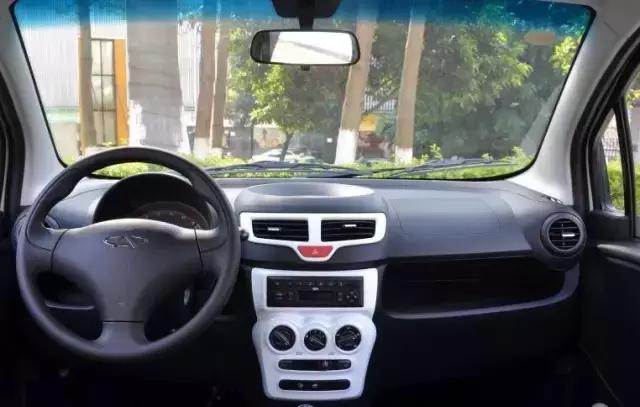 穷人必买的省心4款车国产车,这4款车好开又实用