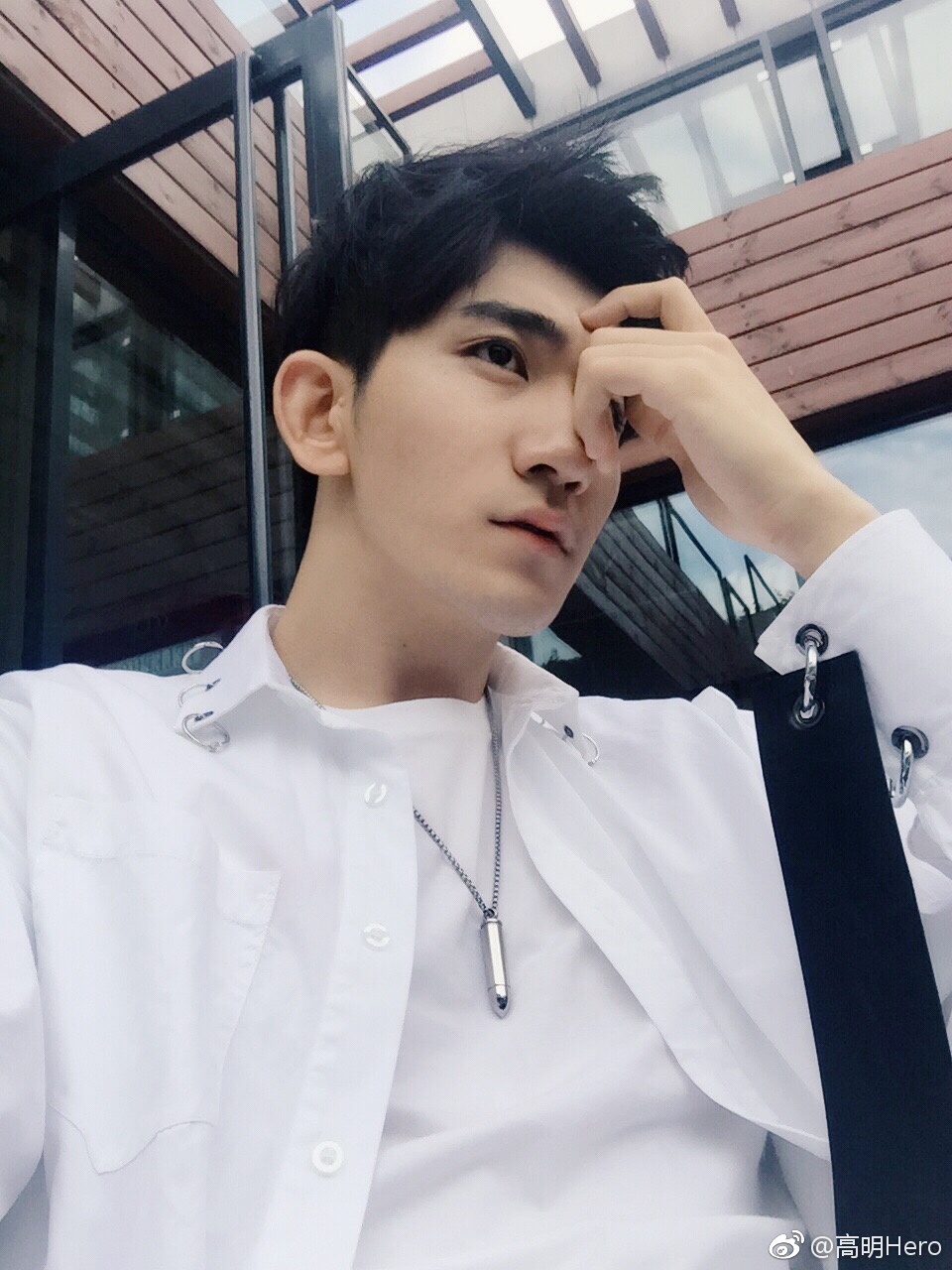 遇见足球城吴昕郑凯视频,遇见足球城吴昕和小哥换礼物