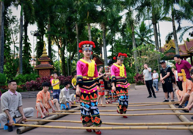 去西双版纳旅游吃住行攻略,去西双版纳旅行自由行攻略