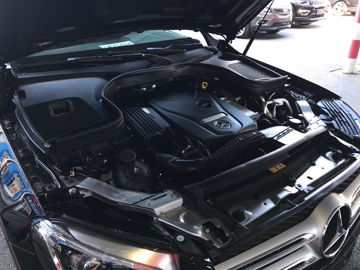 奔驰glc300动感驾驶感受,奔驰glc300l测评自动刹车