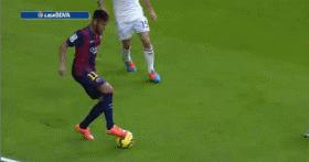 内马尔彩虹球过人教学视频,内马尔彩虹球过人教学