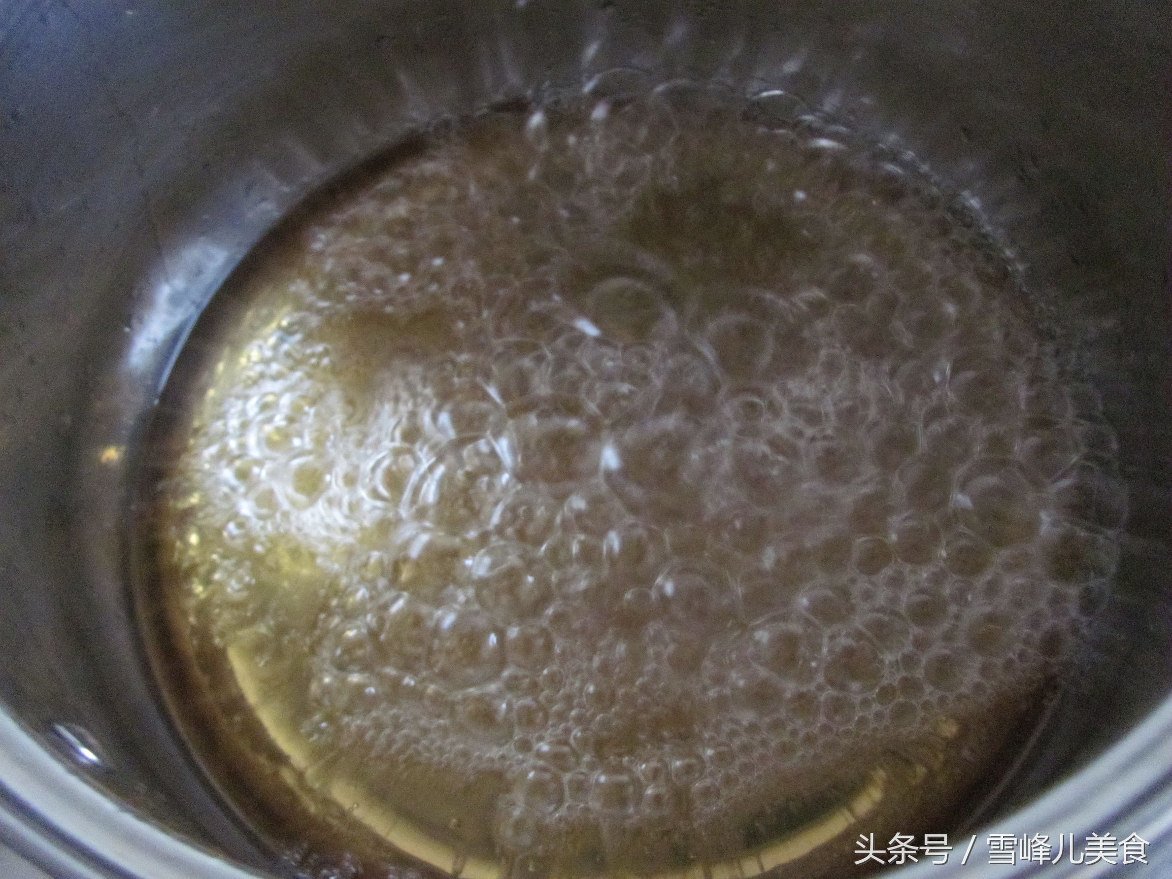 转化糖浆正宗做法视频,100白糖熬多少转化糖浆