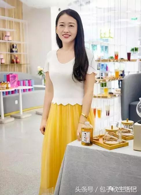 如果你喜欢喝这杯茶,也许我可以请你|奈雪