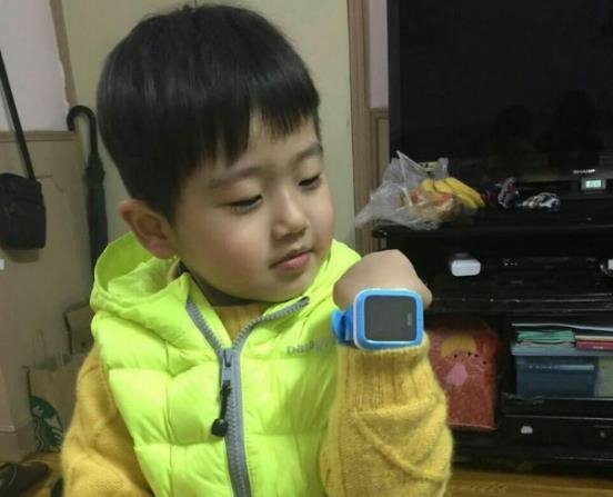 360儿童手表w903有什么功能,让孩子长大后少走弯路