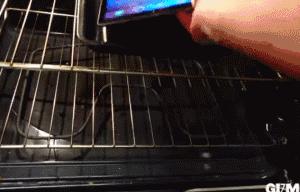 他把iPad放进烤箱：你猜苹果能禁得住“烤”验么？