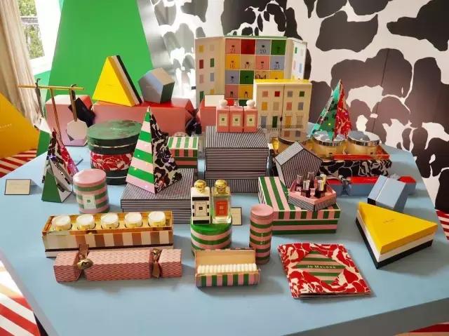 2017圣诞限定彩妆,2017圣诞限定彩妆套装