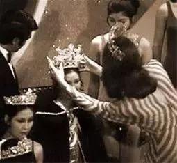 港姐70年:从豪门儿媳,到街边站台,背后是香港经济的大洗牌