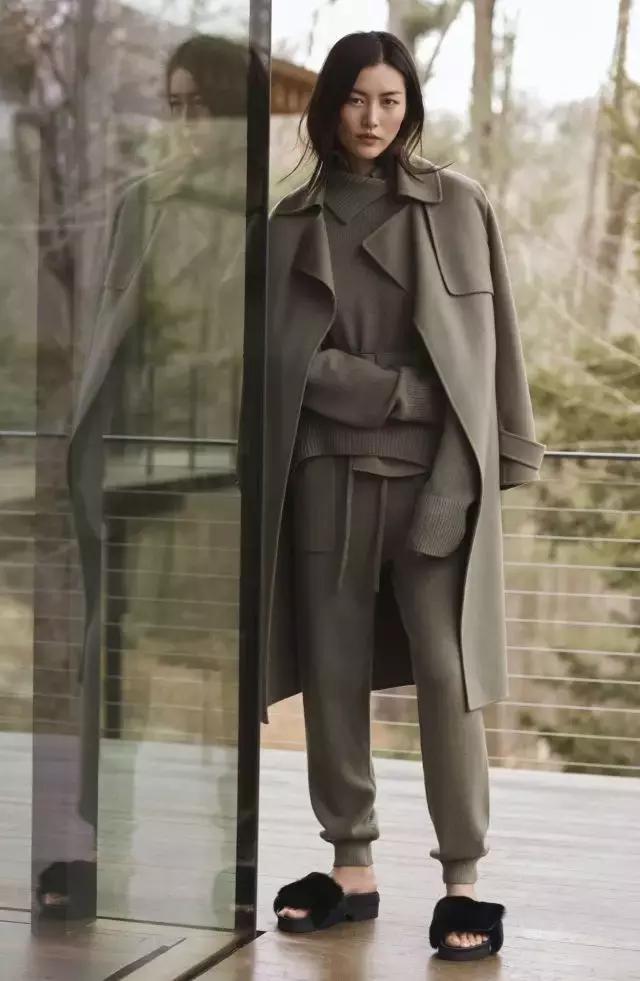 刘雯同款鞋子是什么牌子,刘雯最火的一双鞋