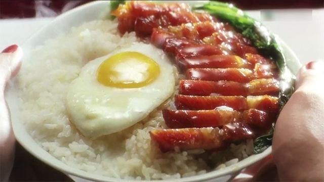 看电视时,你曾经被什么食物深深击中过?