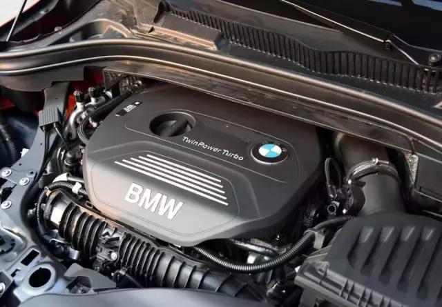 16款宝马220i旅行车评测,2019款宝马220i旅行版测评视频