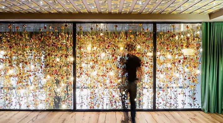 想要感受梅西的另一面？那来看看梅西的新餐厅，小清新的风格装修