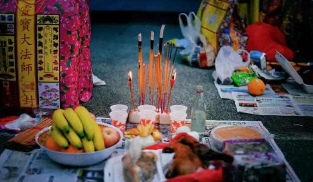 鬼节和中元节是一天吗,中元节是鬼节真有鬼吗