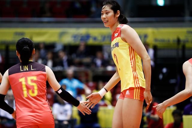 朱婷打排球赢了两局,朱婷首发11分难救主