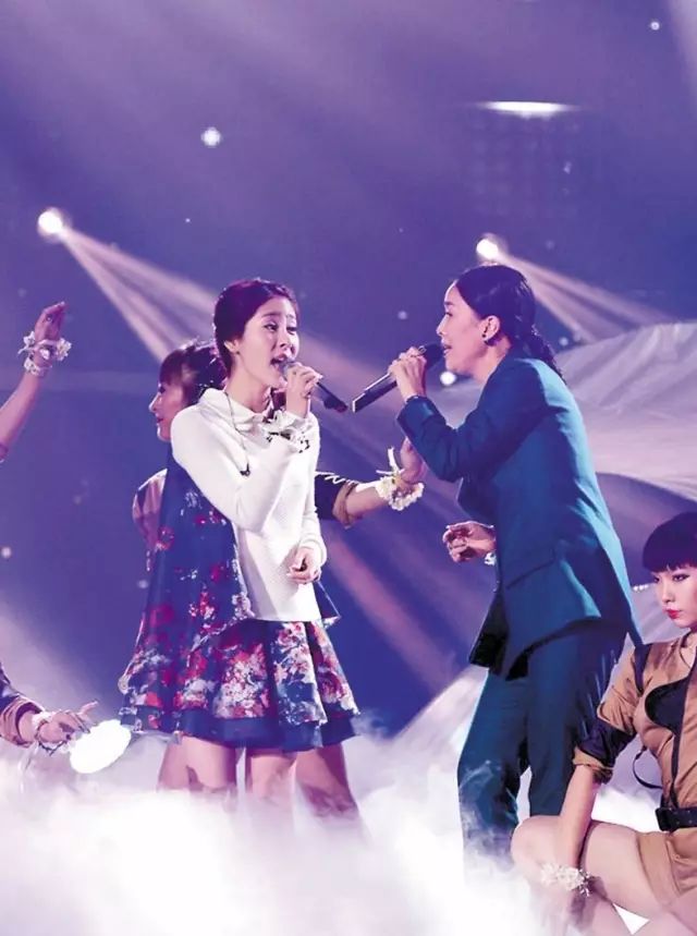 到底是谁在背后搞小动作？这字里行间的信息量也太大了